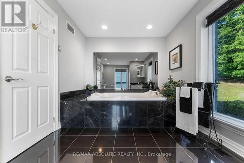 1724 River Road, Mcnab/Braeside, ON 