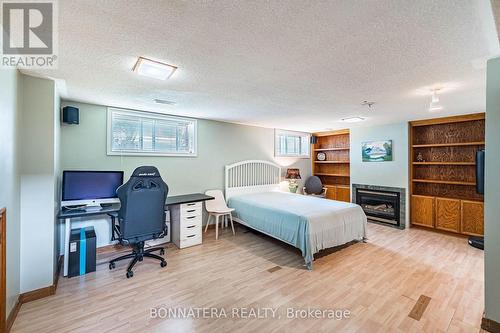 1324 Aldridge Crescent, Burlington, ON 