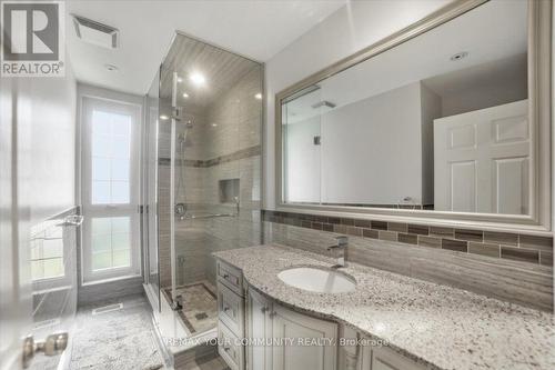 1528 Knareswood Drive, Mississauga, ON 