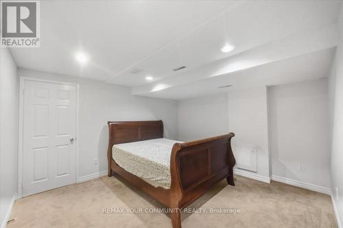 1528 Knareswood Drive, Mississauga, ON 