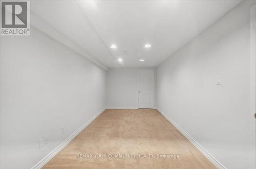 1528 Knareswood Drive, Mississauga, ON 