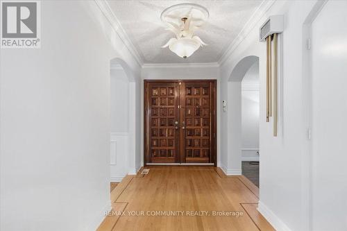 1528 Knareswood Drive, Mississauga, ON 