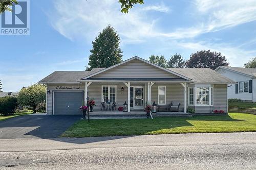 17 LITTLEBROOK ROAD  Clarington, ON L1B 1A4