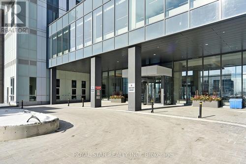 909 - 10 HONEYCRISP CRESCENT , Vaughan, Ontario L4K 0M7 4