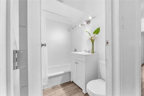 524 Boyd Ave, Winnipeg, MB 