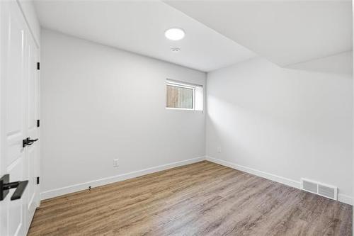 340 Rutland St, Winnipeg, MB 