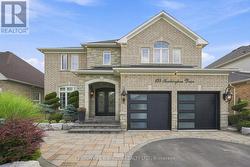 134 SANDRINGHAM DRIVE Barrie, ON L4M 0C9