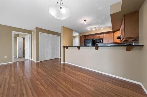 449-230 Fairhaven Rd, Winnipeg, MB 
