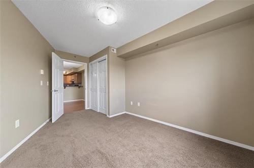 449-230 Fairhaven Rd, Winnipeg, MB 