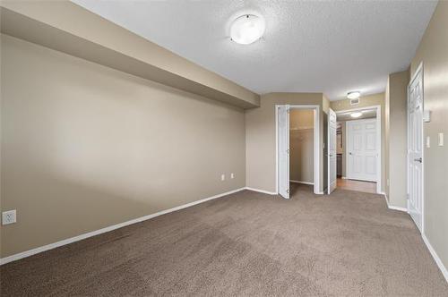 449-230 Fairhaven Rd, Winnipeg, MB 
