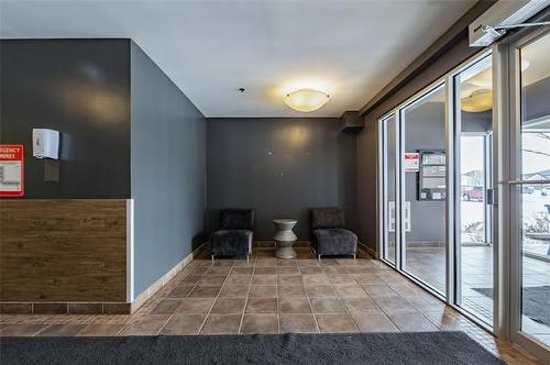 449-230 Fairhaven Rd, Winnipeg, MB 