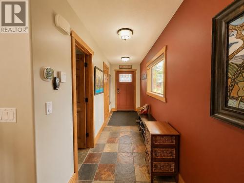 1741 8Th Avenue, Invermere, BC 