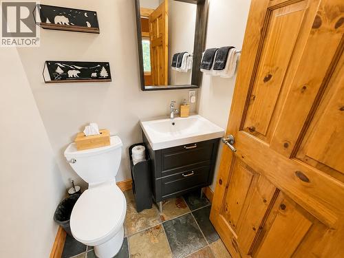 1741 8Th Avenue, Invermere, BC 