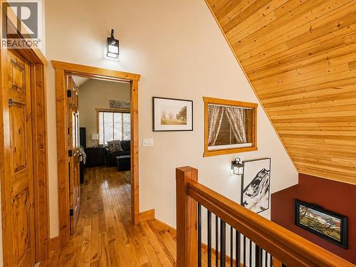 1741 8Th Avenue, Invermere, BC 