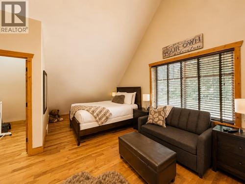1741 8Th Avenue, Invermere, BC 