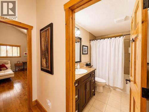 1741 8Th Avenue, Invermere, BC 