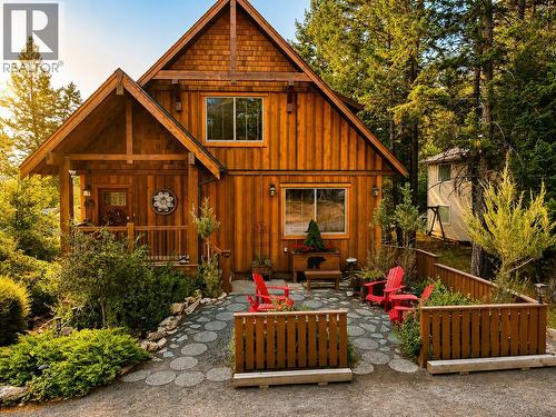 1741 8Th Avenue, Invermere, BC 