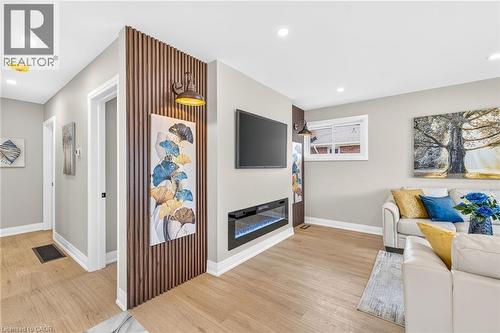 150 Howard Avenue, Hamilton, ON 