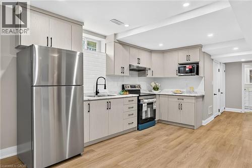 150 Howard Avenue, Hamilton, ON 