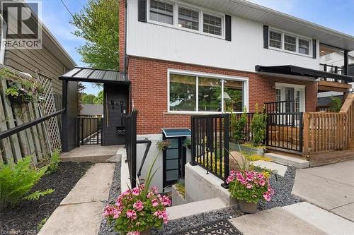 17 Highland Crescent, Cambridge, ON 