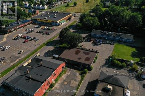 12 Sixth Street E, Cornwall, ON 