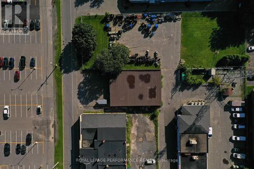12 Sixth Street E, Cornwall, ON 