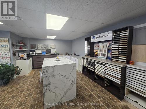 Retail area - 12 Sixth Street E, Cornwall, ON 