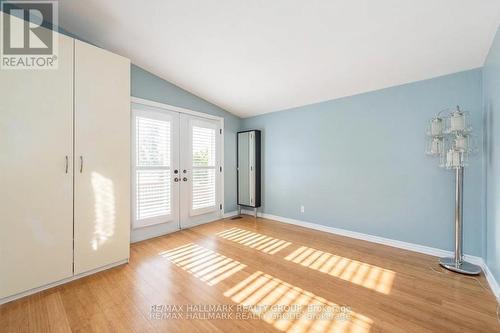 2223 Halifax Drive, Ottawa, ON 