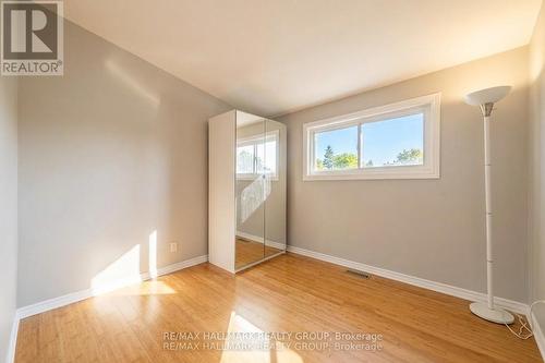 2223 Halifax Drive, Ottawa, ON 