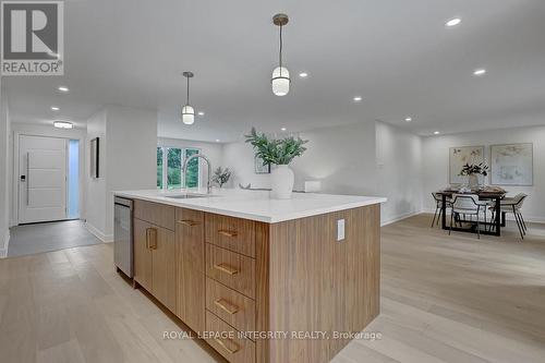 8 Brian Crescent, Ottawa, ON 