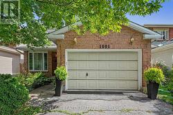 1691 HUNTERS RUN DRIVE Ottawa, ON K1C 6X3