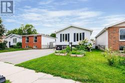 66 TELFER ROAD  Collingwood, ON L9Y 4S2