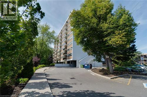 212 KERR Street Unit# 507  Oakville, ON L6K 3B1