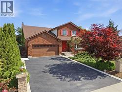 102 TRENHOLME Crescent  Hamilton, ON L8W 2L6