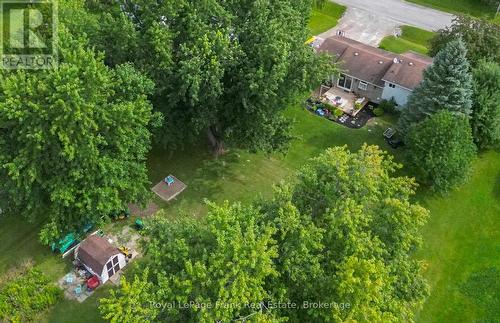 10 CHICKADEE COURT  Kawartha Lakes (Mariposa), ON L9L 1B6