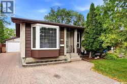 906 Hopkins CRESCENT N  Regina, SK S4X 2N3