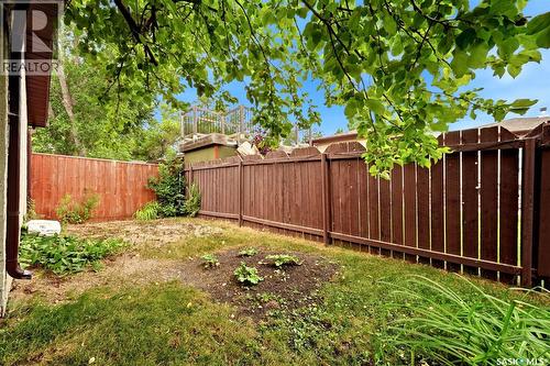 906 Hopkins Crescent N, Regina, SK 