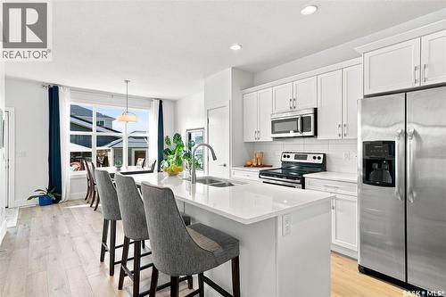 636 Meadows Boulevard, Saskatoon, SK 