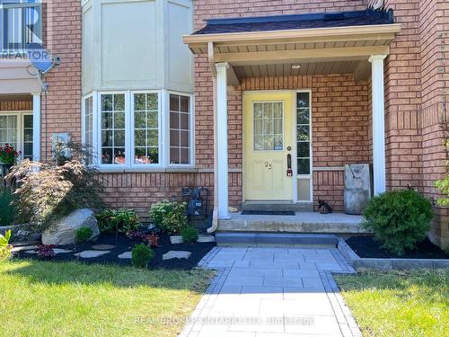 23 PIERA GARDENS  Markham, ON L3R 5G8