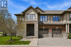 1 SOUTHSHORE CRESCENT Hamilton, ON L8E 0J3