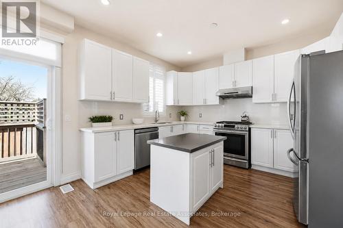 1 Southshore Crescent, Hamilton, ON 