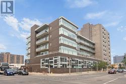 305 - 44 BOND STREET W Oshawa, ON L1G 6R2