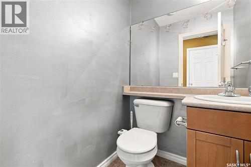 44 3101 Tregarva Drive E, Regina, SK 