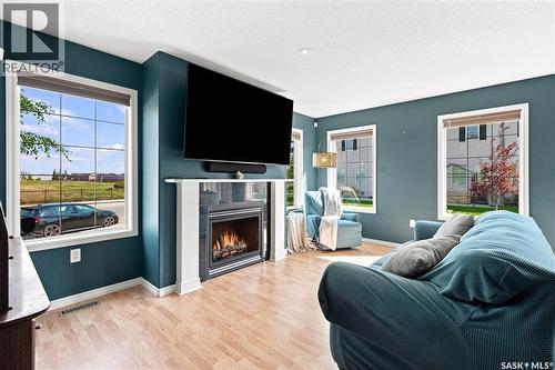 44 3101 Tregarva Drive E, Regina, SK 