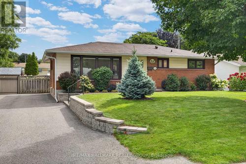 1143 GATEWAY ROAD  Ottawa, ON K2C 2W8