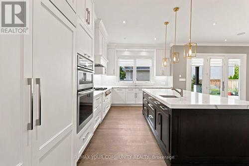 1226 Ogden Avenue, Mississauga, ON 