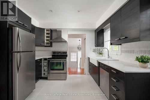 Kitchen - 2727 Bucklepost Crescent, Mississauga, ON 