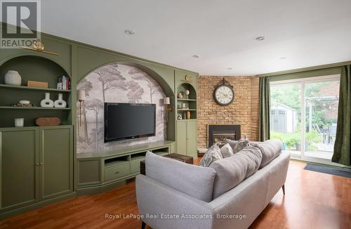 Family Room - 2727 Bucklepost Crescent, Mississauga, ON 