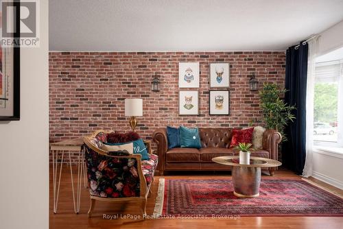 Living Room - 2727 Bucklepost Crescent, Mississauga, ON 