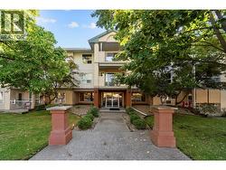 250 5 Street SE Unit# 107 Salmon Arm, BC V1E 1J8